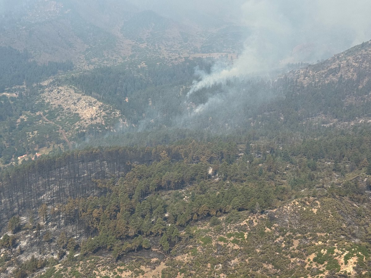 Fire burning within 2016 Junkins Fire