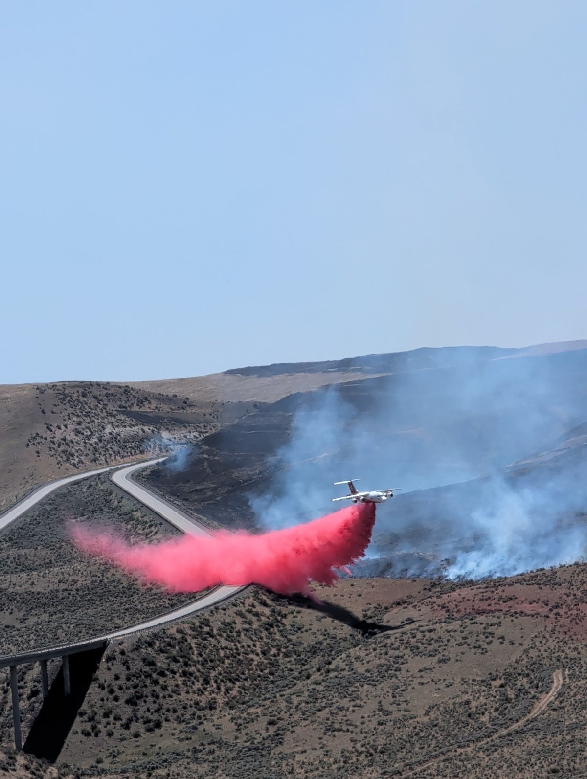 SEAT drops retardant across I-82