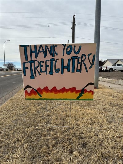 Thank You Signs in Oshkosh Are Appreciated by Firefighters